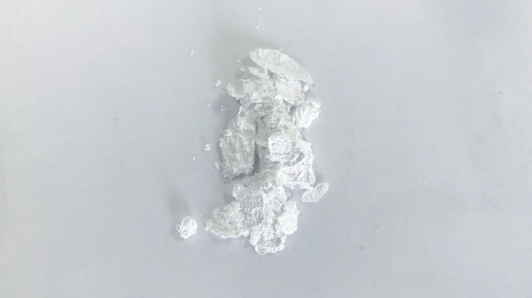 3,29-二苯甲?；闃侨识紎389122-01-4